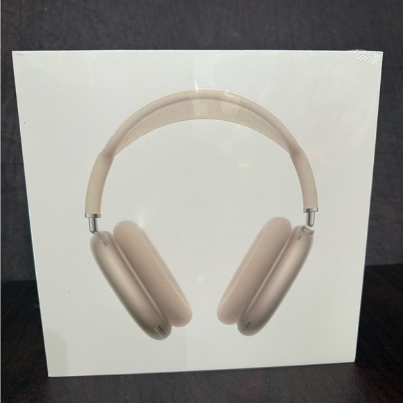 Apple Over-Ear Headphones - Cream